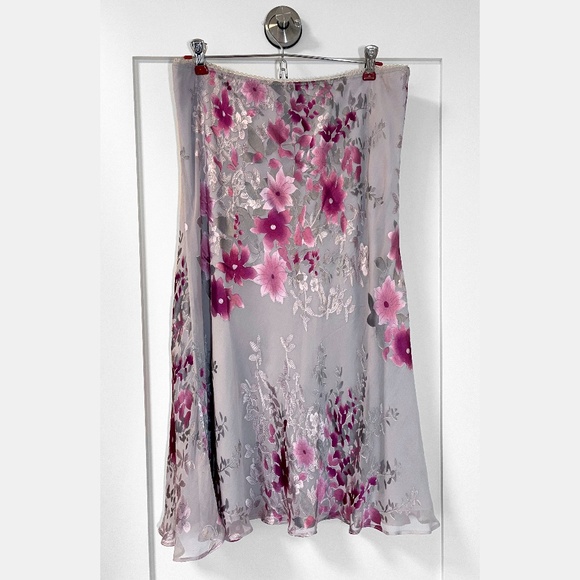 Jacques Vert Purple Floral Silk Blend Flared Skirt - Picture 1 of 10